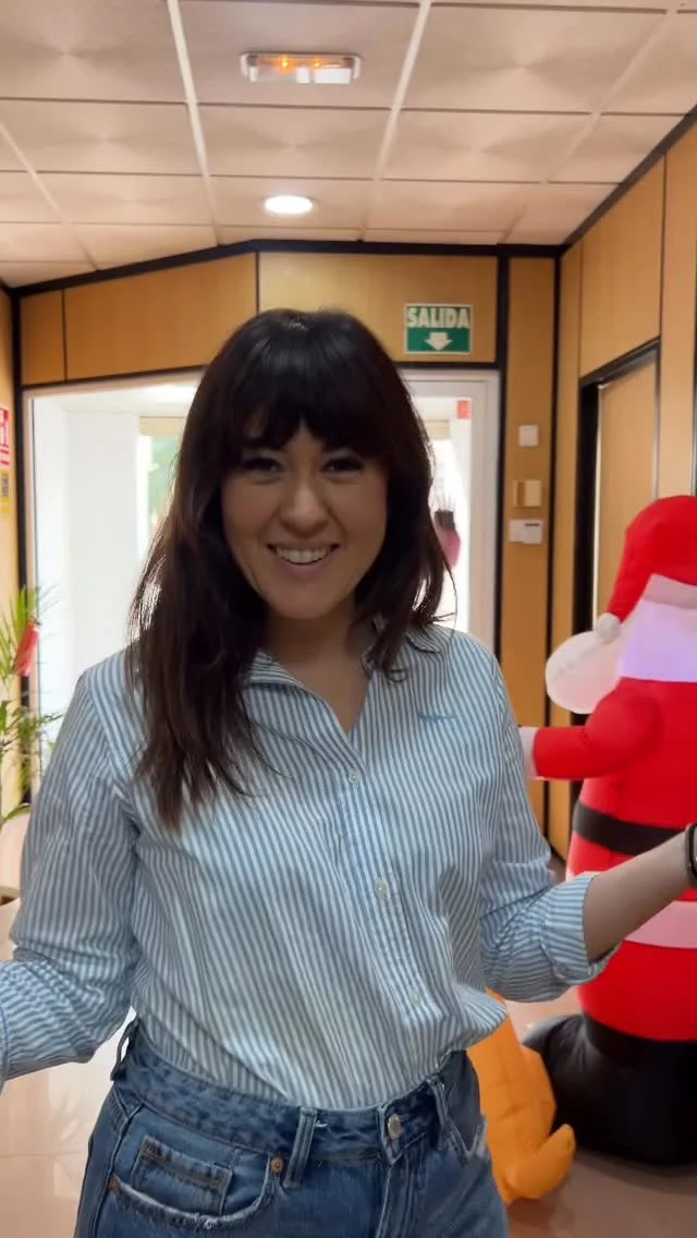 🎄ALERTA NAVIDAD: Los mejores huecos están volando 💨

Si siempre te pilla el toro, y no consigues fecha para hacer tu evento navideño en el cole, este es el momento de actuar.

📲 ENVÍANOS UN MD con la palabra “NAVIDAD” y te enviamos toda la información al instante.

#ahijoextraescolares #ServiciosParaNavidad #AgendaNavideña #OfertaNavidad #OrganizaciónNavidad #Navidad2025